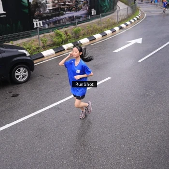 Runner Photo 7942981