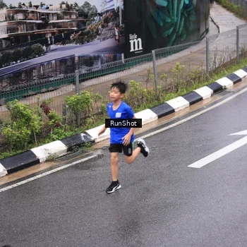 Runner Photo 7942991