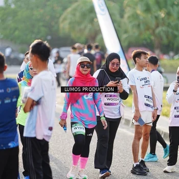 Runner Photo 7942999