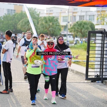 Runner Photo 7943004
