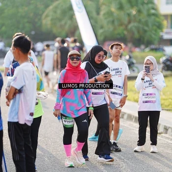 Runner Photo 7943016