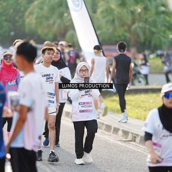 Runner Photo 7943018