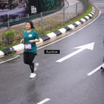Runner Photo 7943022