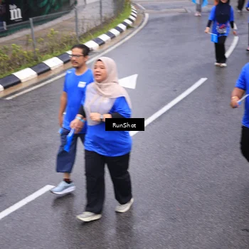 Runner Photo 7943065