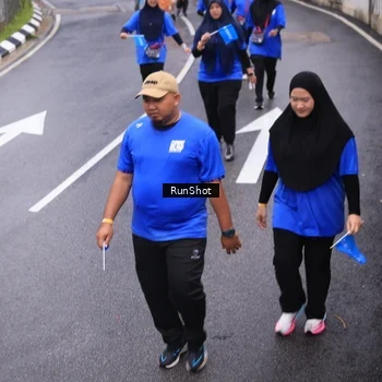 Runner Photo 7943078