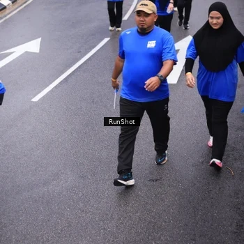 Runner Photo 7943081
