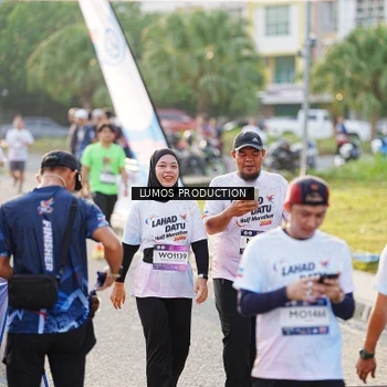 Runner Photo 7943122