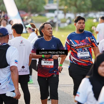Runner Photo 7943140