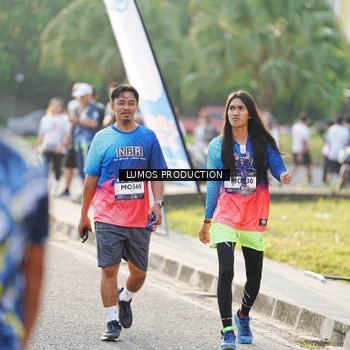 Runner Photo 7943184