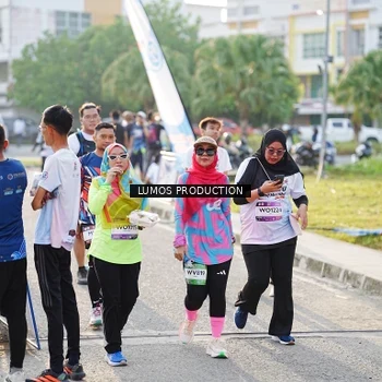 Runner Photo 7943199