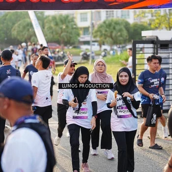 Runner Photo 7943208