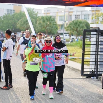 Runner Photo 7943239