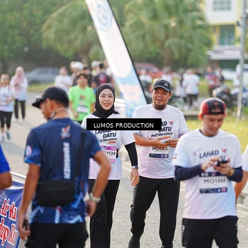 Runner Photo 7943261