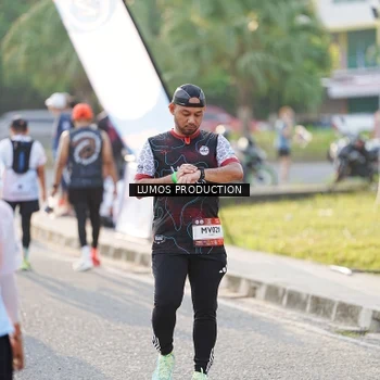 Runner Photo 7943274