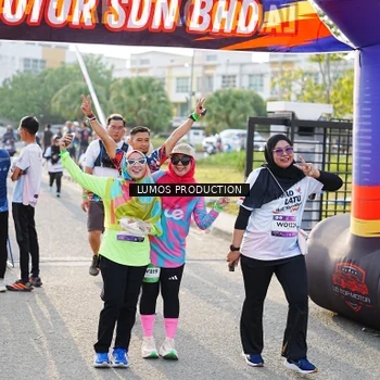 Runner Photo 7943283