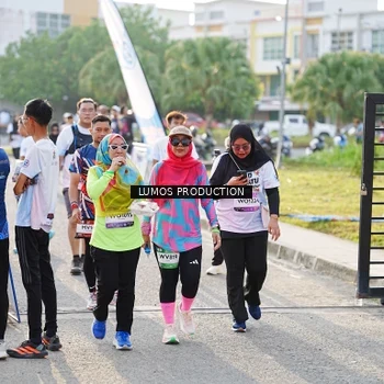 Runner Photo 7943308