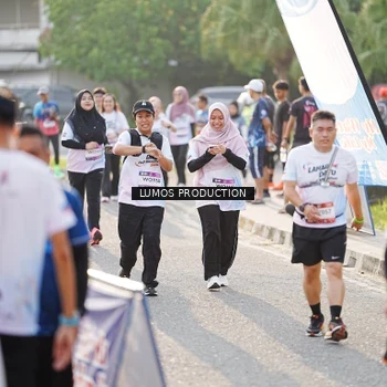 Runner Photo 7943325