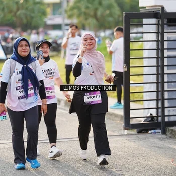 Runner Photo 7943338