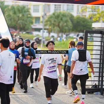 Runner Photo 7943375