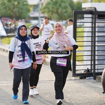 Runner Photo 7943380
