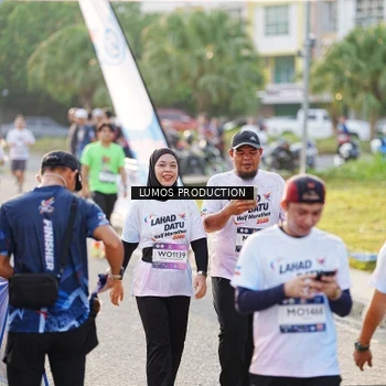 Runner Photo 7943395