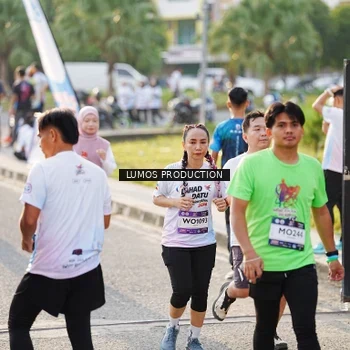 Runner Photo 7943412