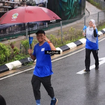 Runner Photo 7943429