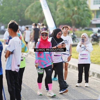 Runner Photo 7943430