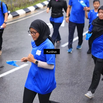 Runner Photo 7943439