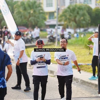 Runner Photo 7943462