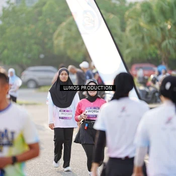 Runner Photo 7943472