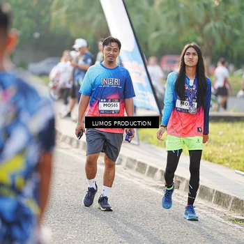 Runner Photo 7943473
