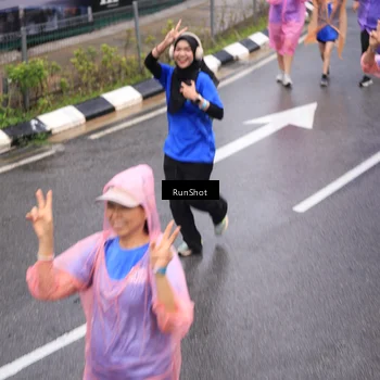 Runner Photo 7943493