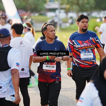 Runner Photo 7943546