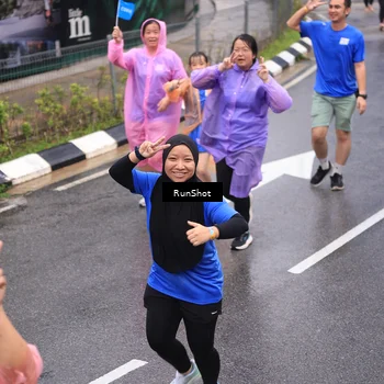 Runner Photo 7943565