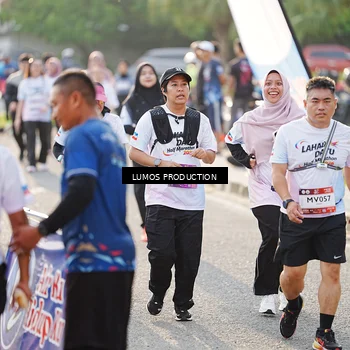Runner Photo 7943597