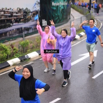 Runner Photo 7943606
