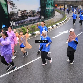 Runner Photo 7943610