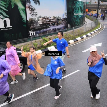 Runner Photo 7943616