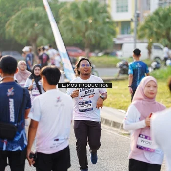 Runner Photo 7943617