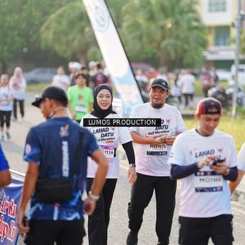 Runner Photo 7943618