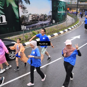 Runner Photo 7943621