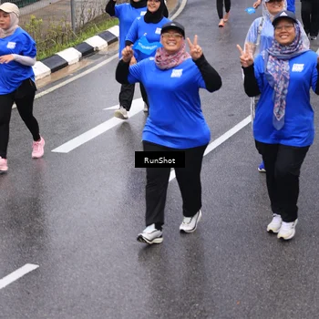 Runner Photo 7943693