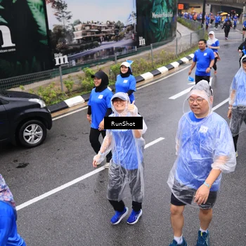 Runner Photo 7943744
