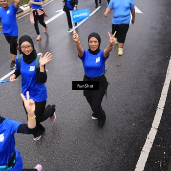 Runner Photo 7943762