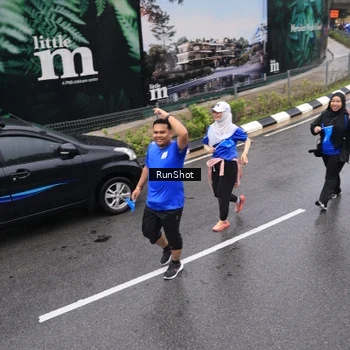 Runner Photo 7943779