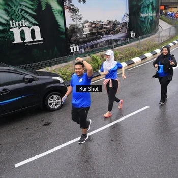Runner Photo 7943780