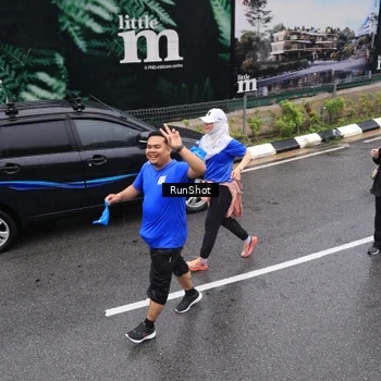 Runner Photo 7943788