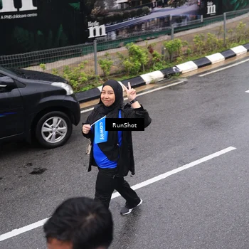 Runner Photo 7943802