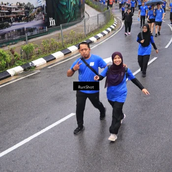 Runner Photo 7943812